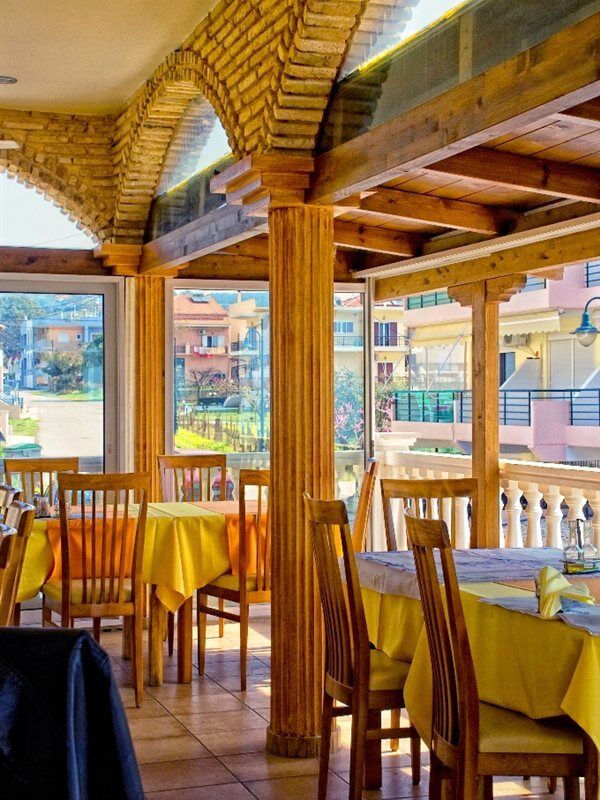 Esperanza Hotel Kanali  Esterno foto